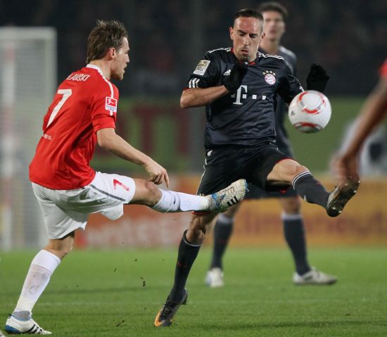 先难后易暗 先难后易暗